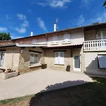 Le Saint-hilaire Bed & Breakfast